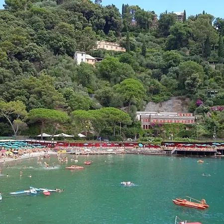 Azzurra - 850 M Al Mare - 75 Mq - Balconata Vivibile - Wi-fi - Pay Tv Gratis - Posteggio Auto Condominiale Non Assegnato Apartmán Rapallo